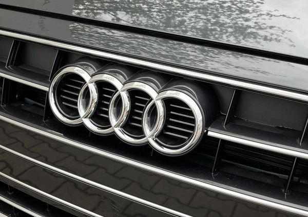 Audi A4 cena 171318 przebieg: 8, rok produkcji 2024 z Wołów małe 254